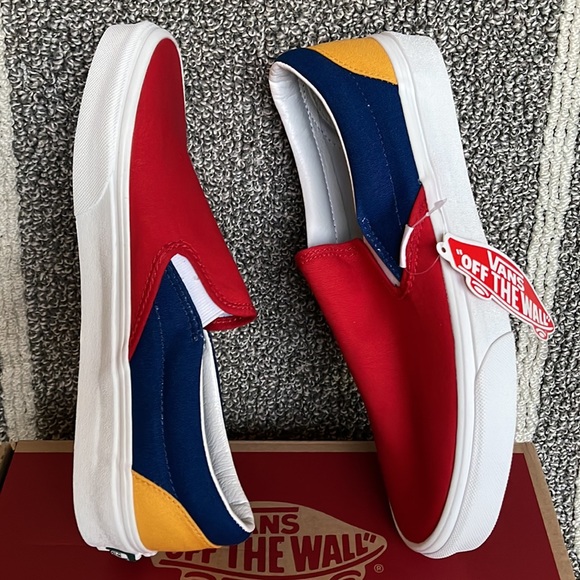 Vans Classic Slip-On Vans Yacht Club Red/Blue MENS - Picture 12 of 16